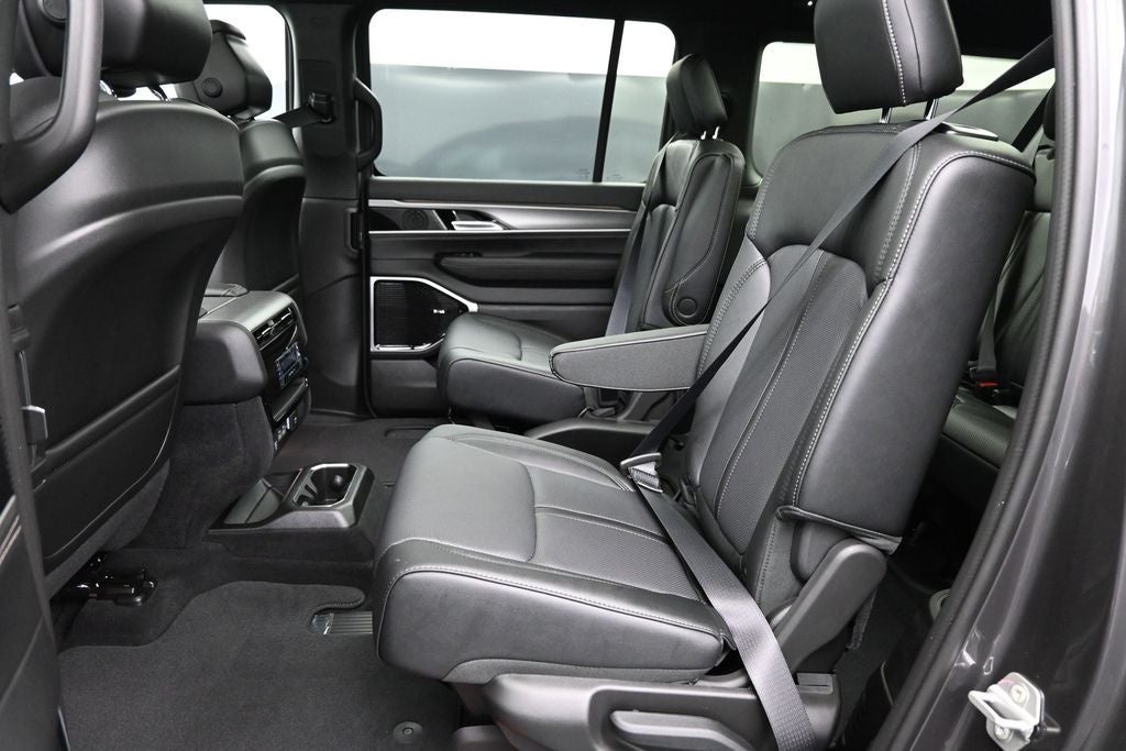 2026 Jeep Grand Wagoneer L Limited Altitude