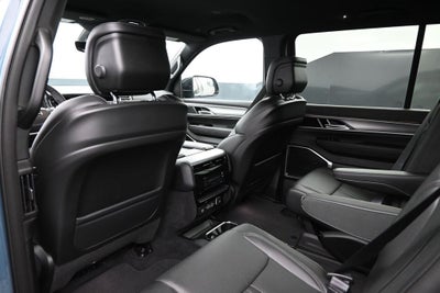 2026 Jeep Grand Wagoneer 4x2
