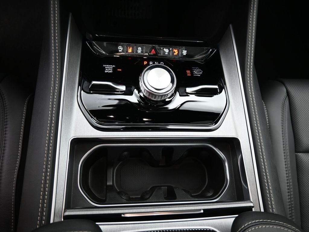 2026 Jeep Grand Wagoneer Limited Reserve