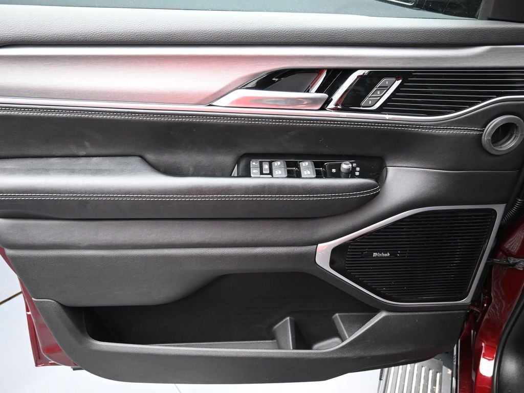 2026 Jeep Grand Wagoneer Limited Reserve