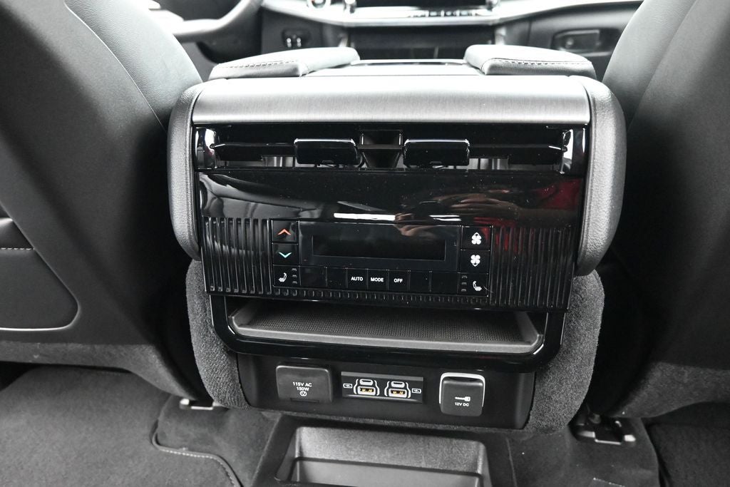 2026 Jeep Grand Wagoneer Limited Altitude