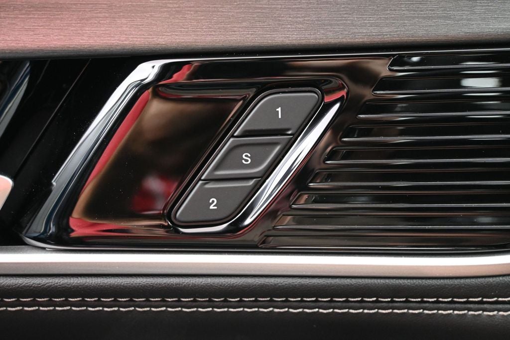 2026 Jeep Grand Wagoneer Limited Reserve