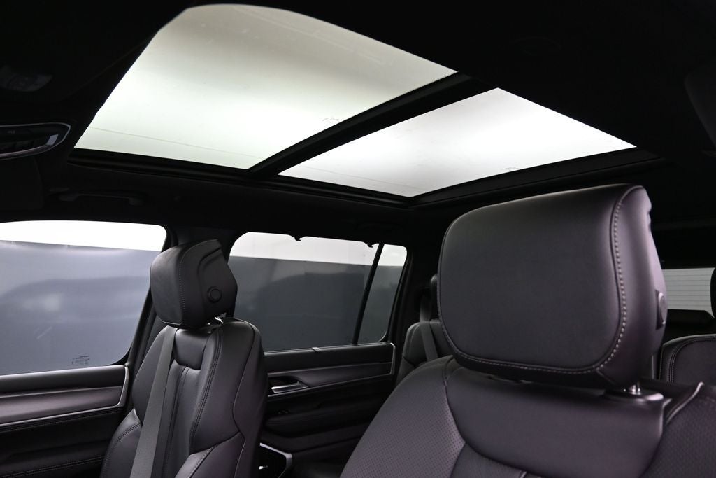 2026 Jeep Grand Wagoneer Limited Reserve