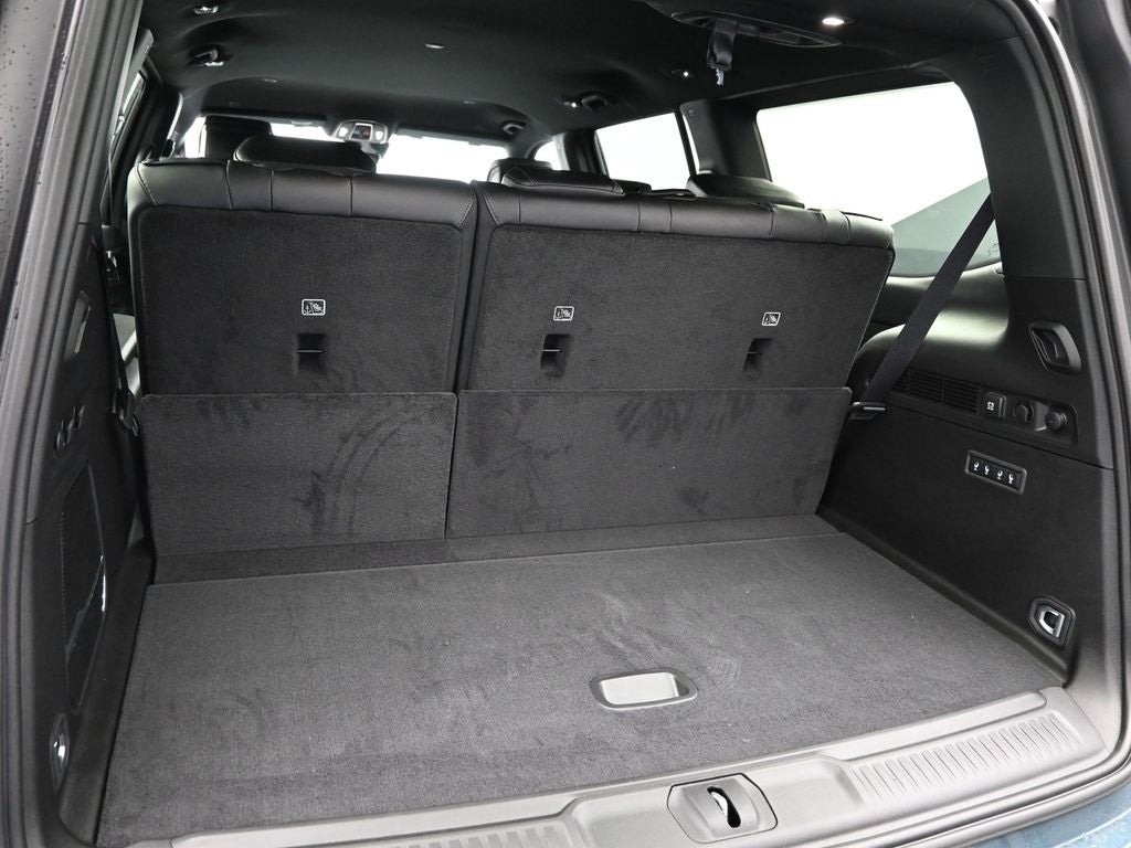 2026 Jeep Grand Wagoneer Altitude