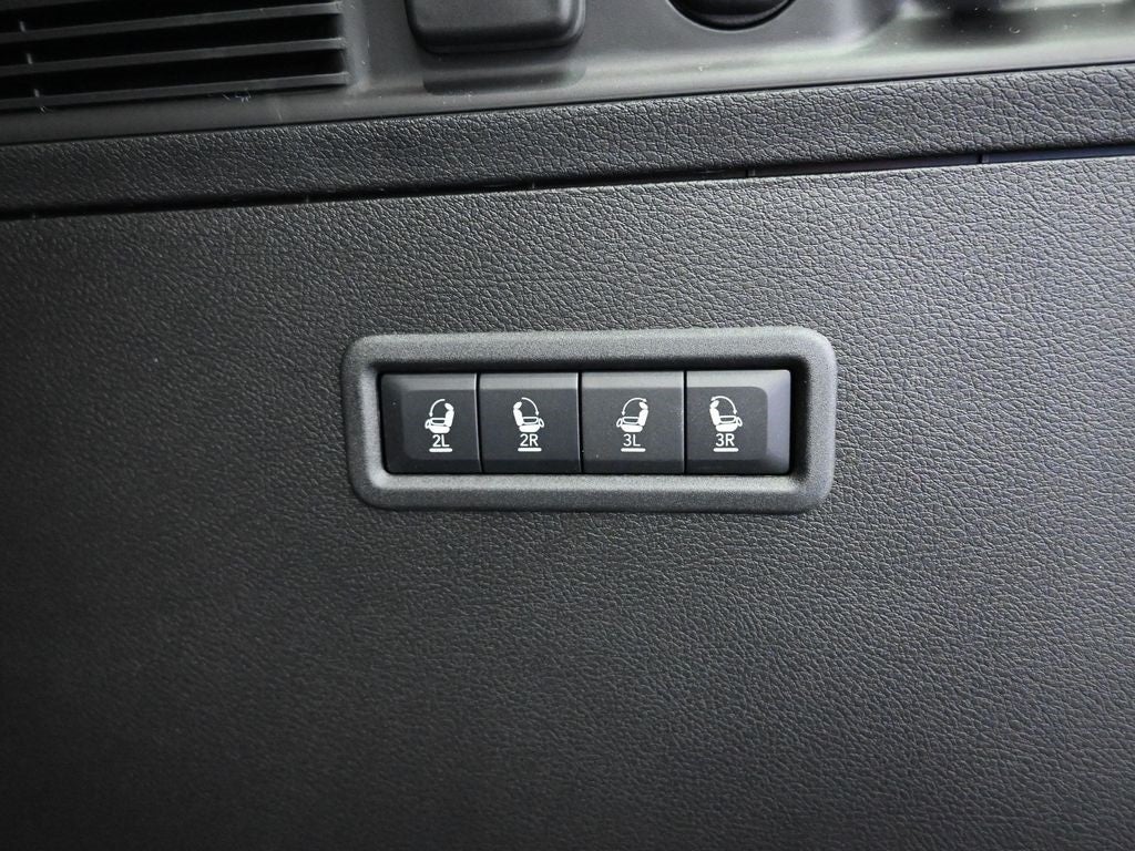 2026 Jeep Grand Wagoneer Altitude