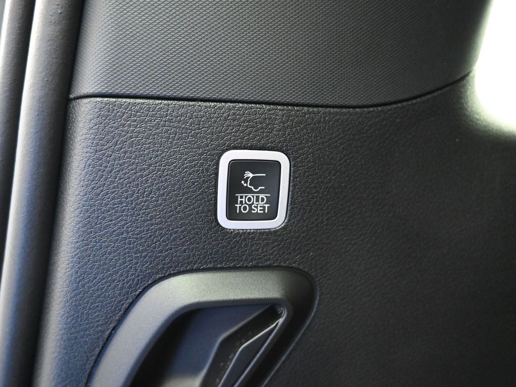 2026 Jeep Grand Wagoneer Altitude