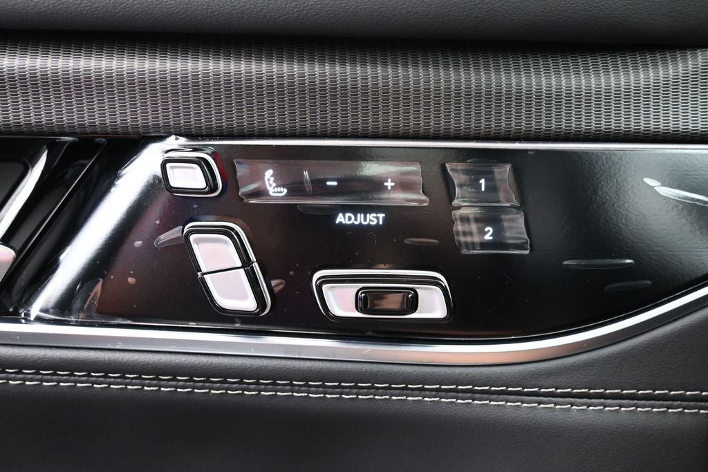 2026 Jeep Grand Wagoneer Summit Obsidian