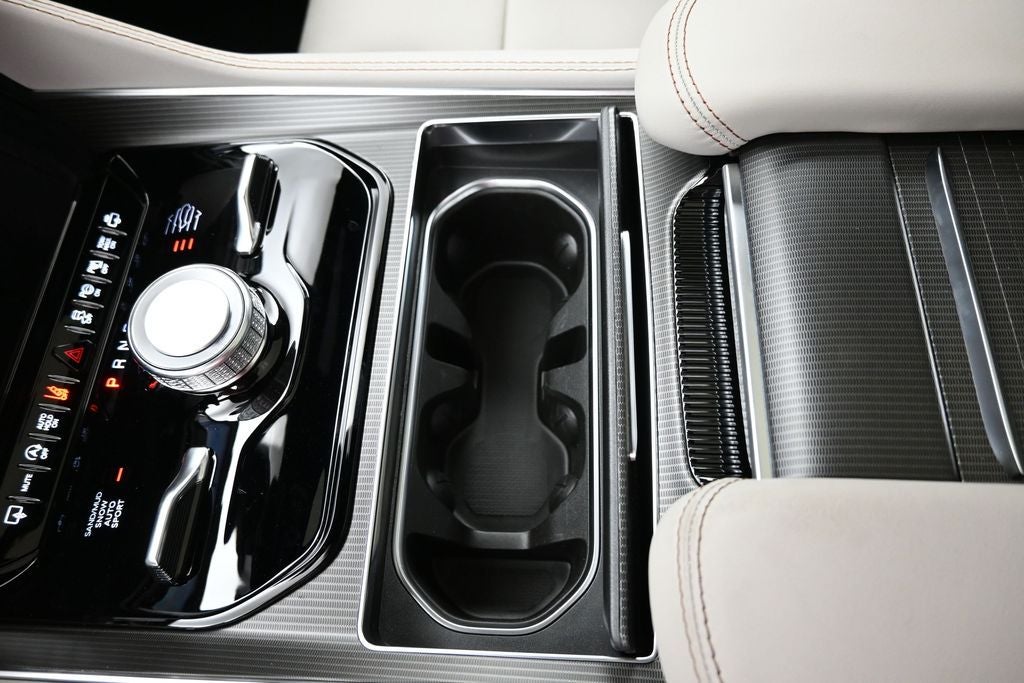 2026 Jeep Grand Wagoneer Summit Obsidian