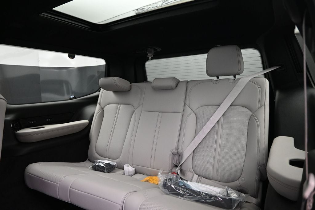 2026 Jeep Grand Wagoneer Summit Obsidian