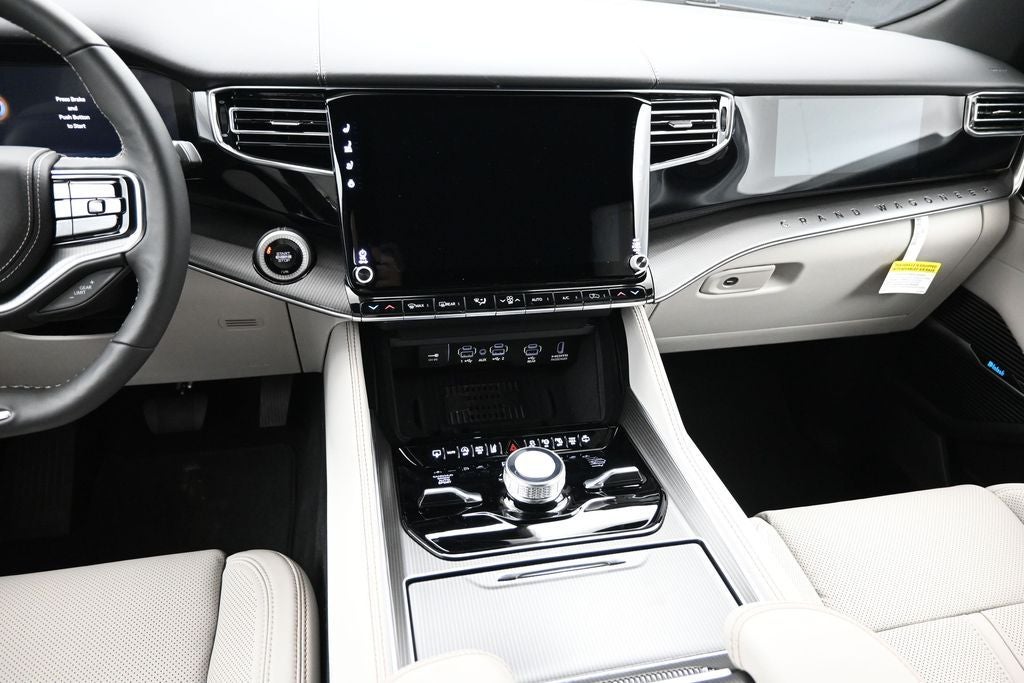 2026 Jeep Grand Wagoneer Summit Obsidian