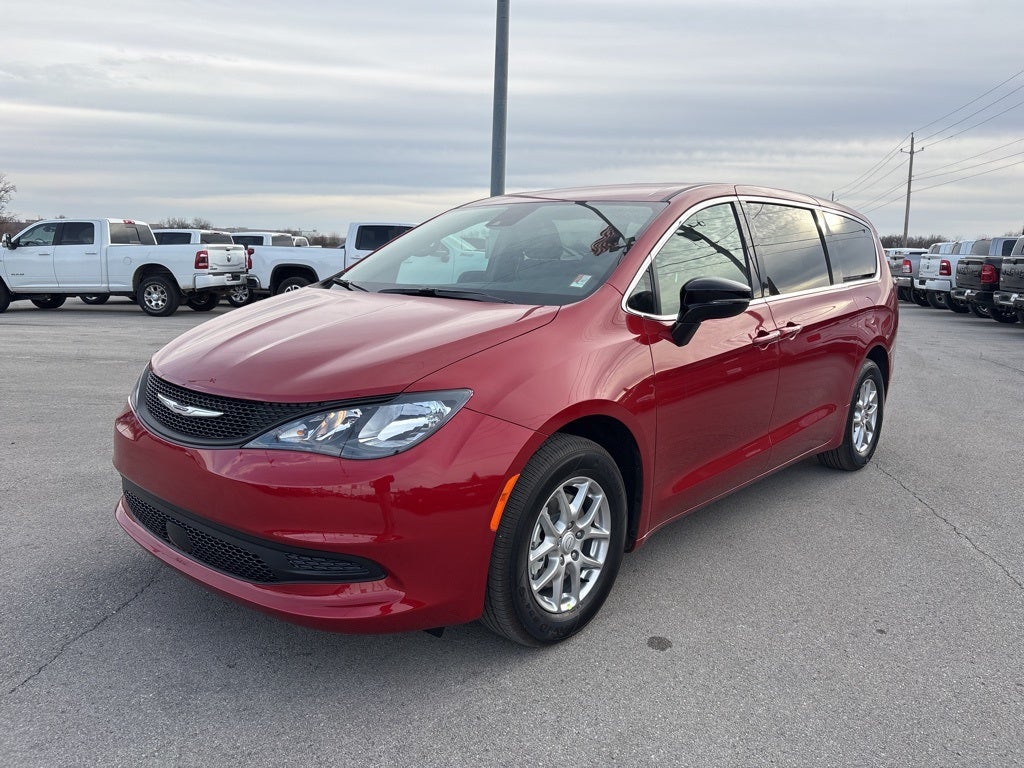 2026 Chrysler Voyager LX