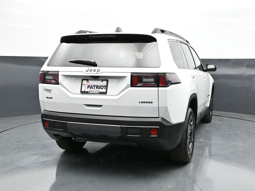 2026 Jeep Cherokee Laredo