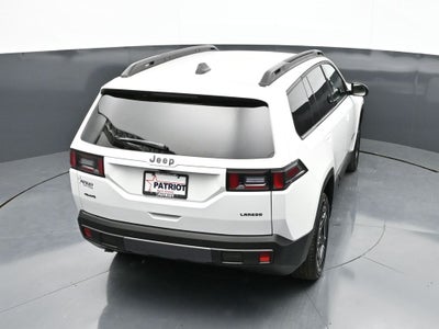 2026 Jeep Cherokee Laredo