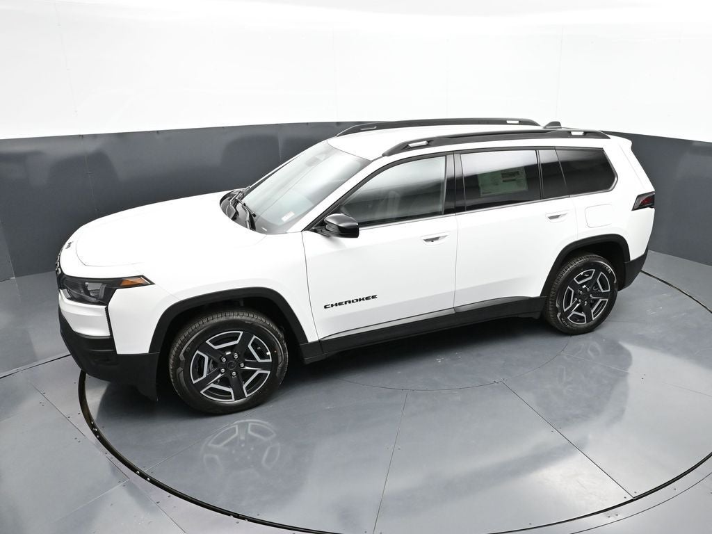 2026 Jeep Cherokee Laredo