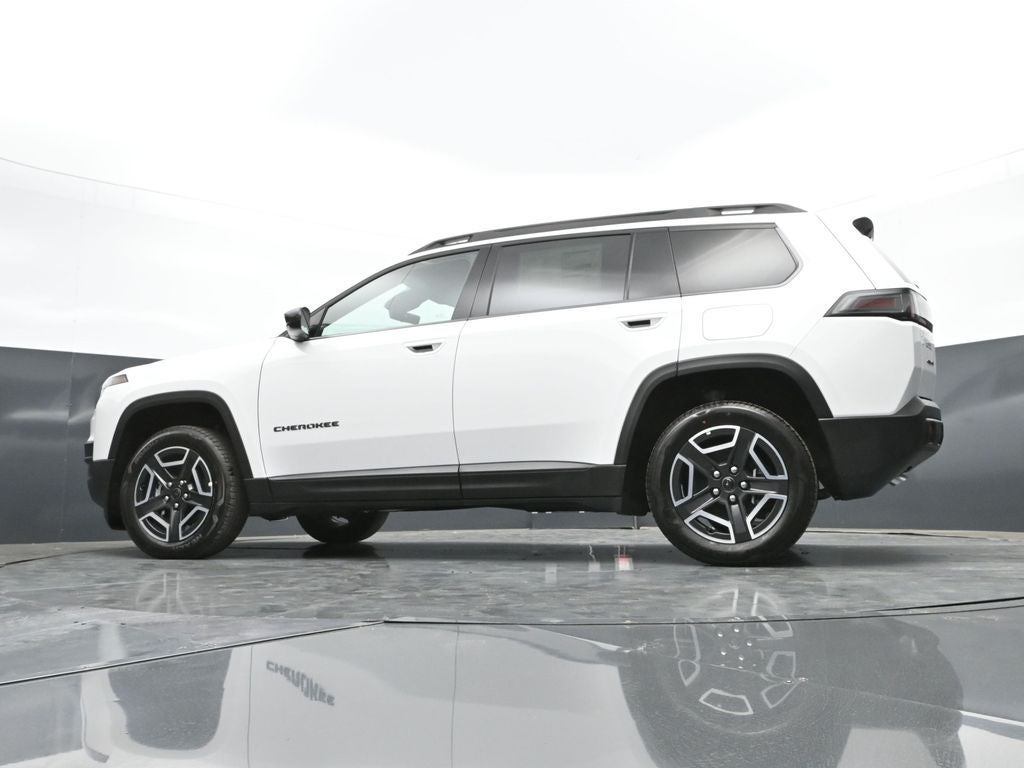 2026 Jeep Cherokee Laredo