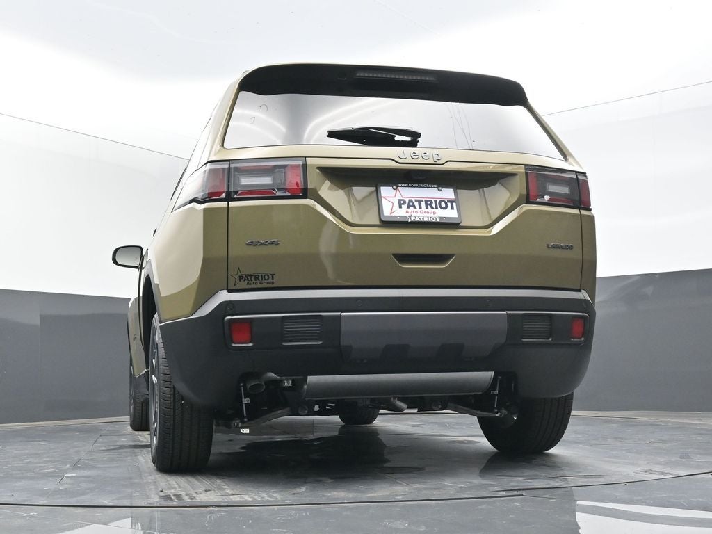 2026 Jeep Cherokee Laredo