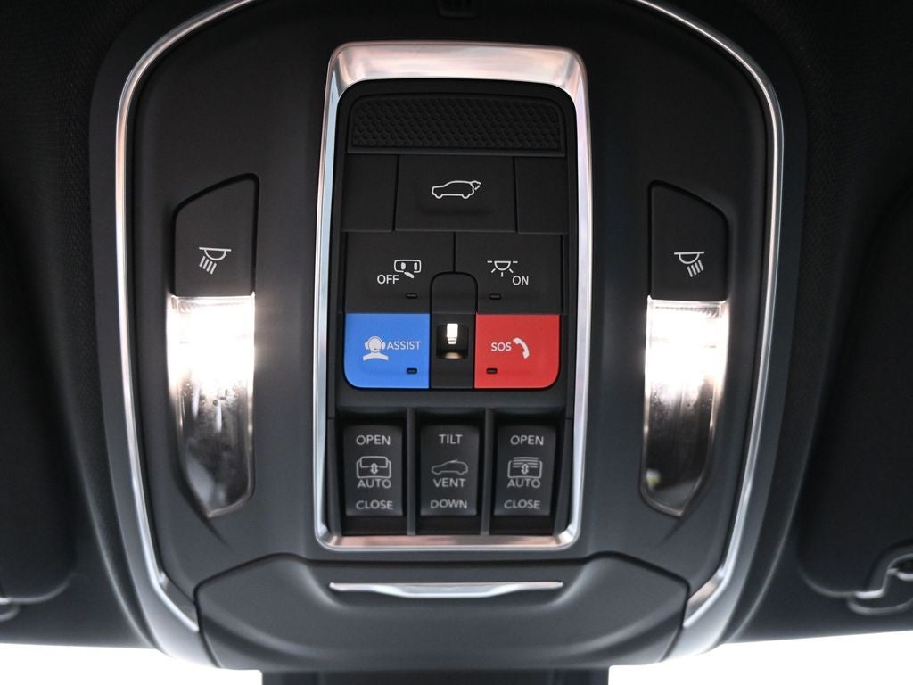 2026 Jeep Cherokee Overland