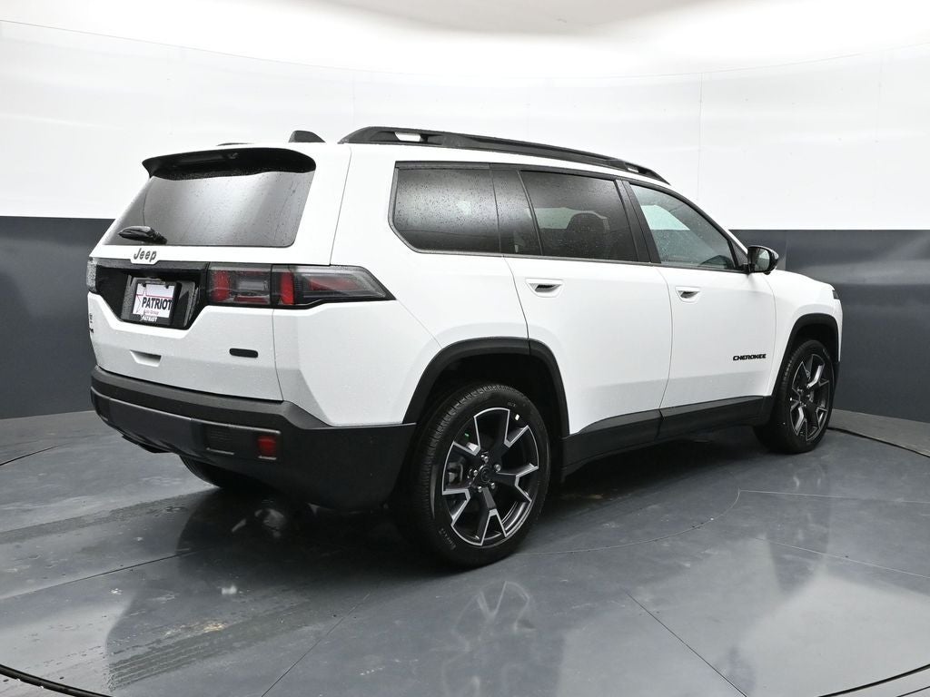2026 Jeep Cherokee Overland