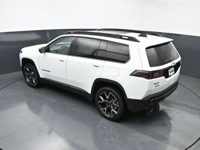 2026 Jeep Cherokee Overland