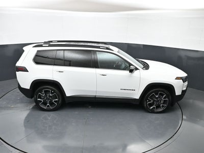 2026 Jeep Cherokee Overland
