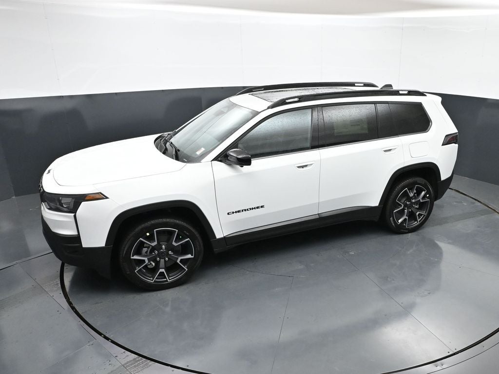 2026 Jeep Cherokee Overland