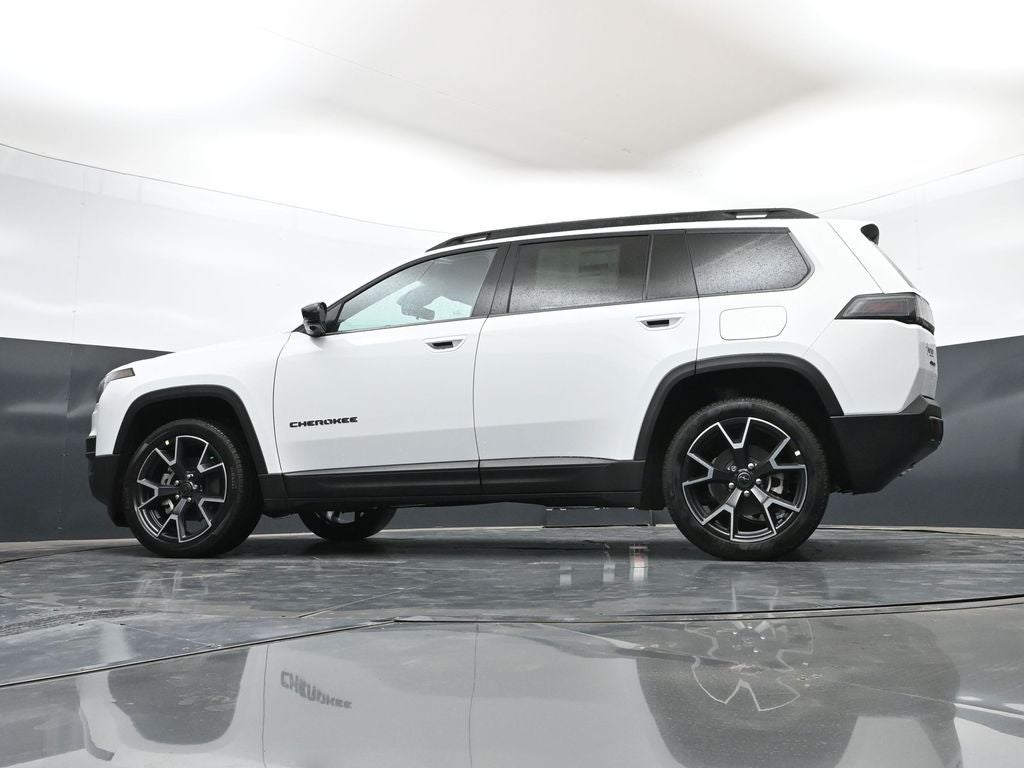 2026 Jeep Cherokee Overland