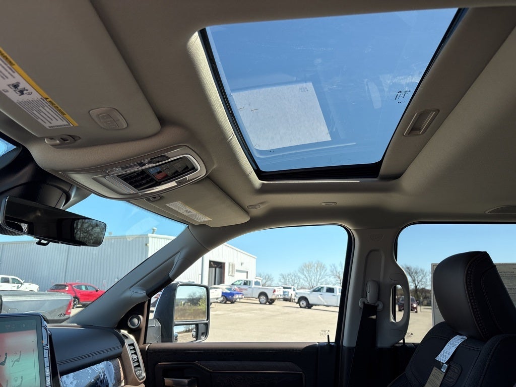 2026 RAM 3500 Limited