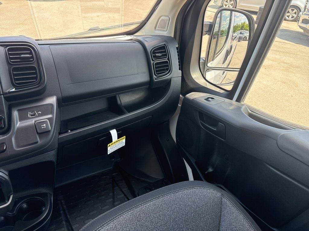 2026 RAM ProMaster 2500 Window Van High Roof